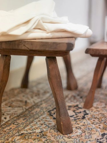 Regis, la paire de tabourets brutaliste N°663