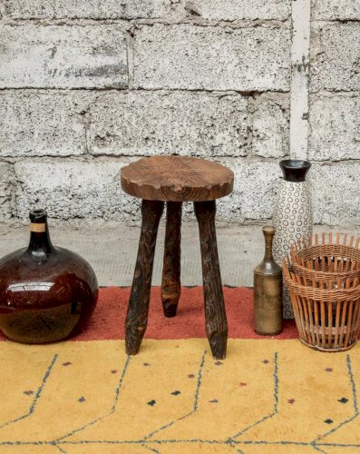 Regis, le tabouret brutaliste N°636