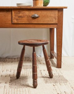 Regis, the dark wood stool No. 818