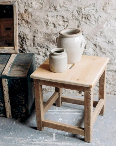 Regis, le tabouret en bois N°217