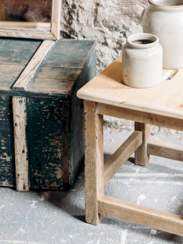 Regis, le tabouret en bois N°217