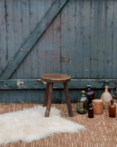 Regis, le tabouret en bois N°242