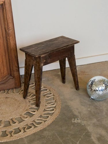 Regis, le tabouret en bois N°336