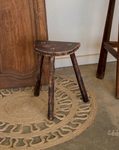 Regis, the wooden stool No. 340