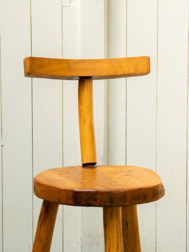 Regis, le tabouret en bois N°446