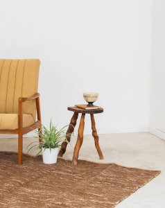 Regis, the wooden stool No. 462