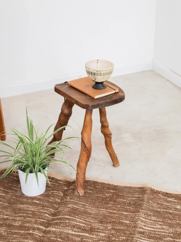 Regis, le tabouret en bois N°462