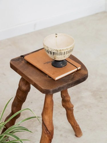 Regis, le tabouret en bois N°462