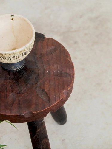 Regis, le tabouret en bois N°464