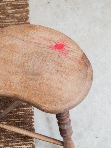 Regis, le tabouret en bois N°470