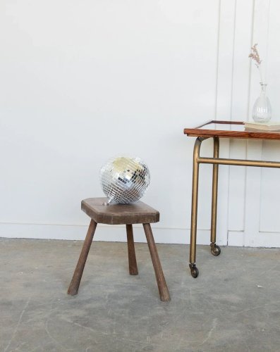 Regis, le tabouret en bois N°476