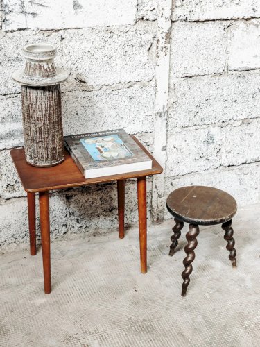 Regis, le tabouret en bois N°481