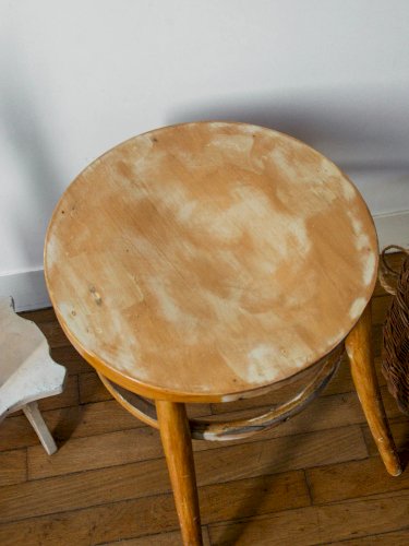 Regis, le tabouret en bois N°581