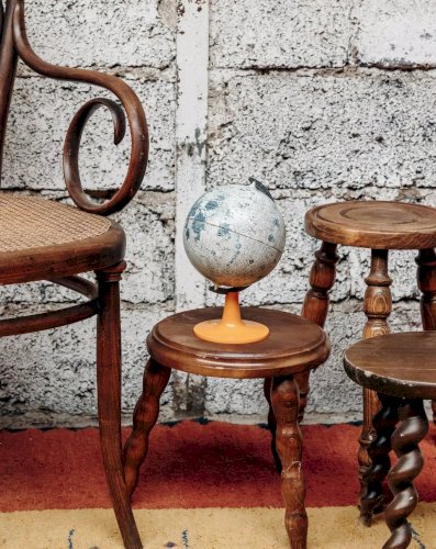 Regis, le tabouret en bois N°594