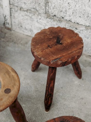 Regis, le tabouret en bois N°595