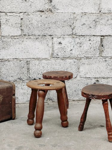 Regis, le tabouret en bois N°597