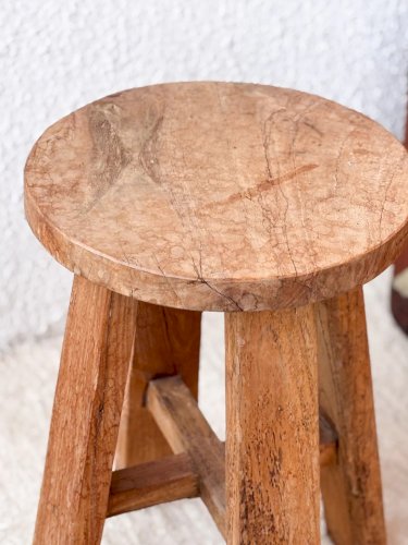 Regis, le tabouret en bois N°607
