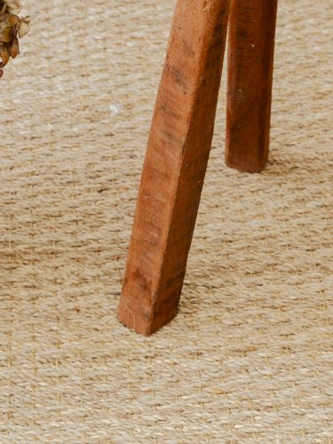 Regis, le tabouret en bois N°659