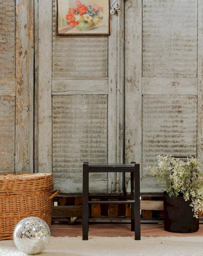 Regis, le tabouret en bois N°675