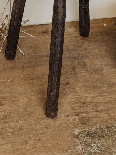 Regis, le tabouret en bois N°729