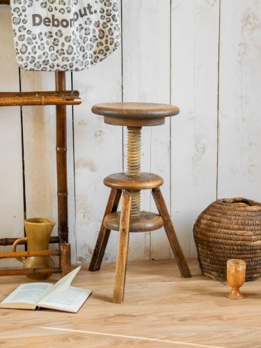 Regis, le tabouret en bois N°752