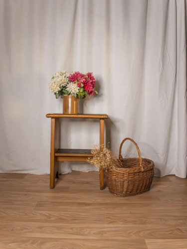 Regis, le tabouret en bois N°790