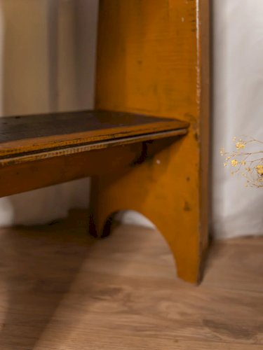 Regis, le tabouret en bois N°790