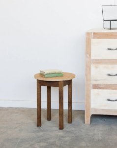 Regis, the oak stool No. 431