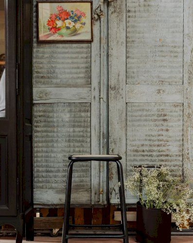 Regis, le tabouret en métal N°677