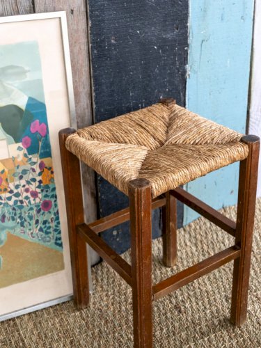 Regis, le tabouret en paille N°151