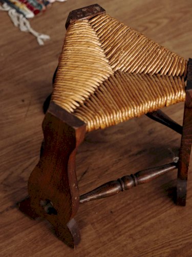 Regis, le tabouret en paille N°334