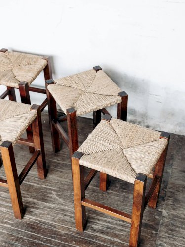 Regis, le tabouret en paille N°60