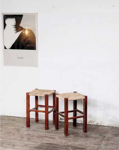 Regis, le tabouret en paille N°60