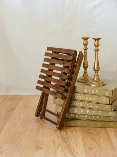 Regis, le tabouret pliable en bois N°784