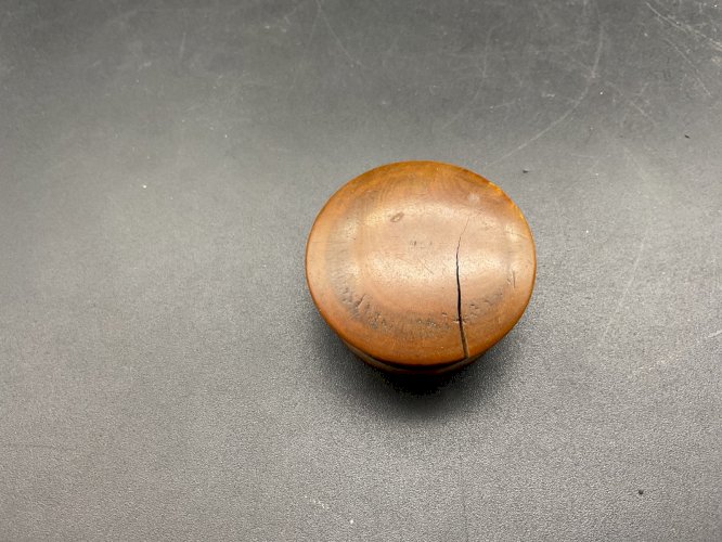 Reliquaire , 2 reliques  ST CHANTAL suaire , vêtements de saint sales