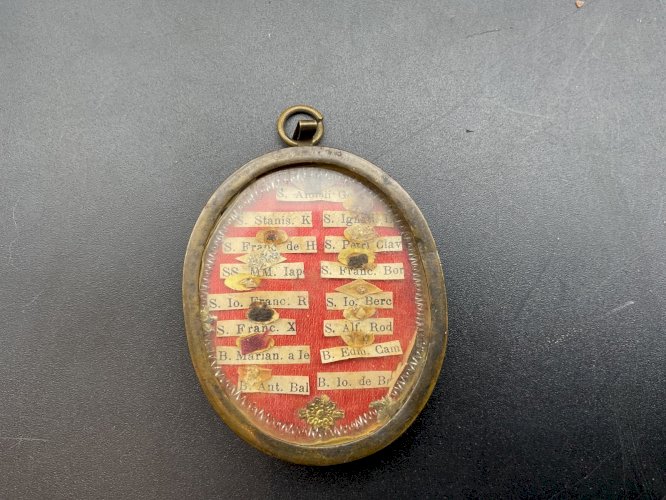 Reliquaire ancien 15 reliques époque victorienne Napoléon III France