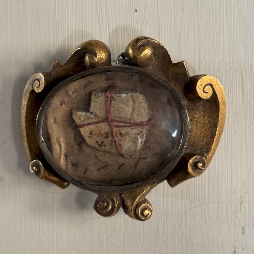 Reliquaire en bronze du XVIIIe Louis XV cachet ancien M3491