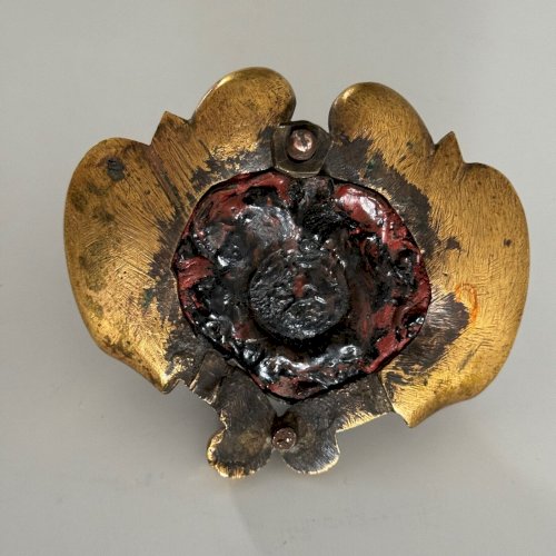 Reliquaire en bronze du XVIIIe Louis XV cachet ancien M3491