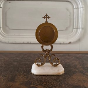 dot