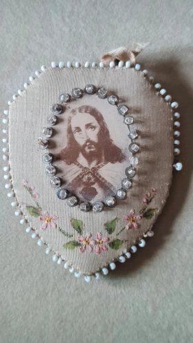 Relique ancienne religieuse