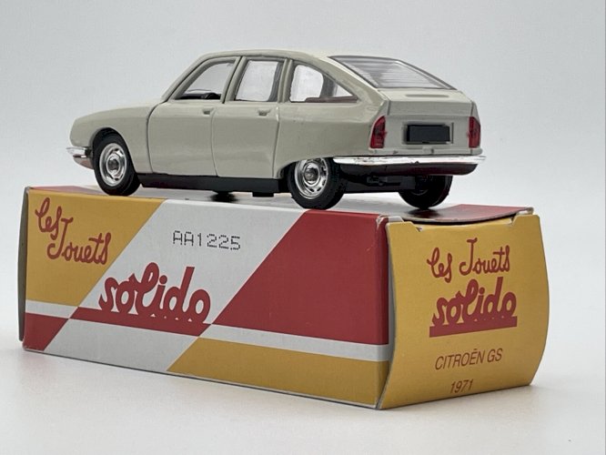  Citroën GS (1971) 1/43 Solido