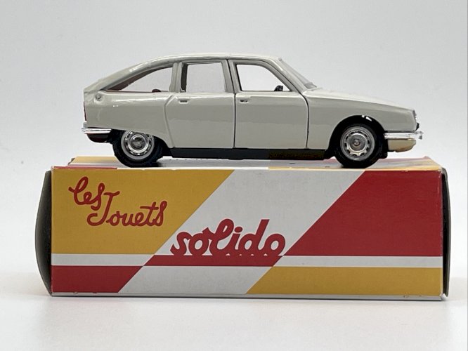  Citroën GS (1971) 1/43 Solido