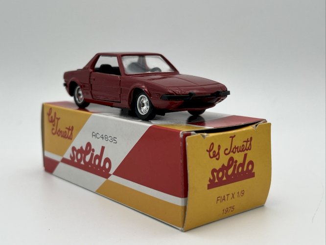  Fiat X1/9 (1975) 1/43 Solido