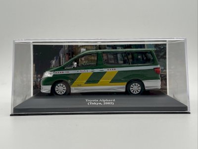  Toyota Alphard Taxi (2005) 1/43