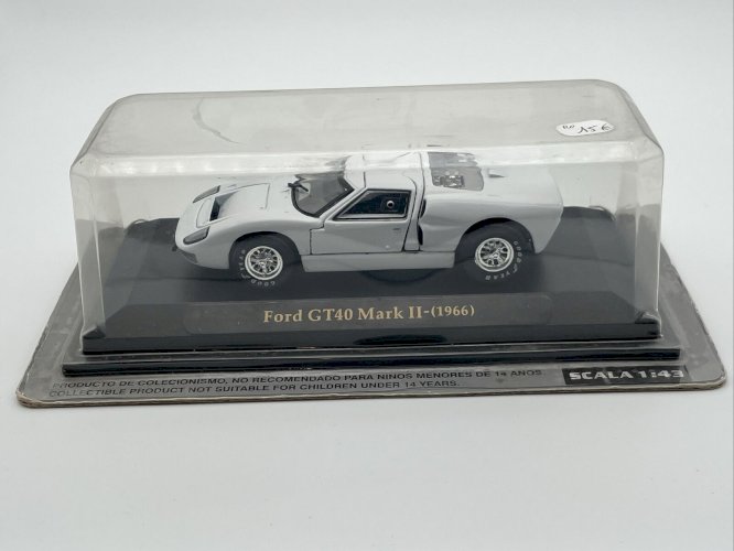  Ford GT40 Mark II (1966) 1/43