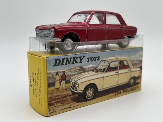  Peugeot 204 1/43 Dinky Toys