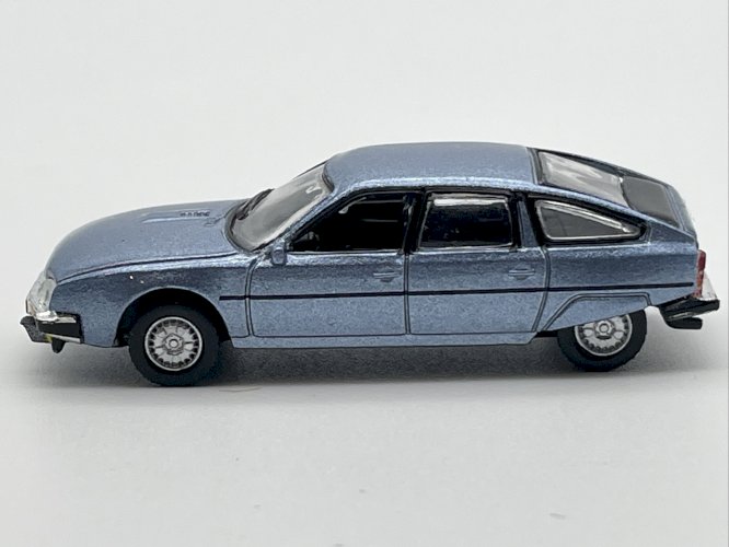  Citroën CX 2400 GTI (1977) 1/87 Norev