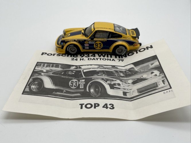 Porsche 934 Whittington 1/43 Solido