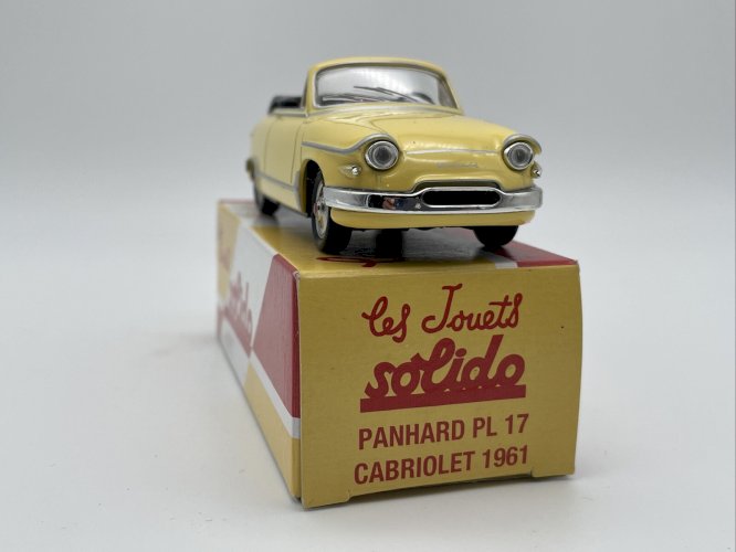  Panhard PL 17 Cabriolet (1961) 1/43 Solido