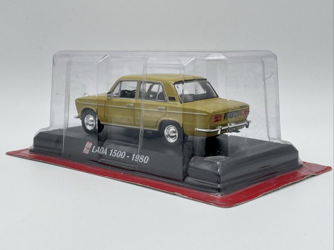 Lada 1500 (1980) 1/43 Auto Plus